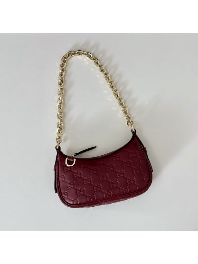 gg-embossed-chain-shoulder-bag-in-burgundy-rxgui292462-05