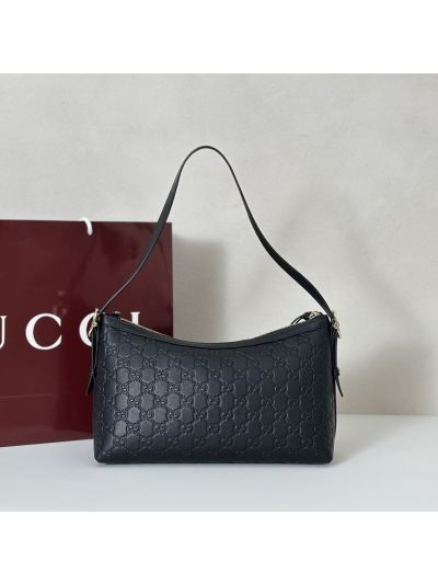 gg-embossed-shoulder-bag-in-black-rxgui292406-03