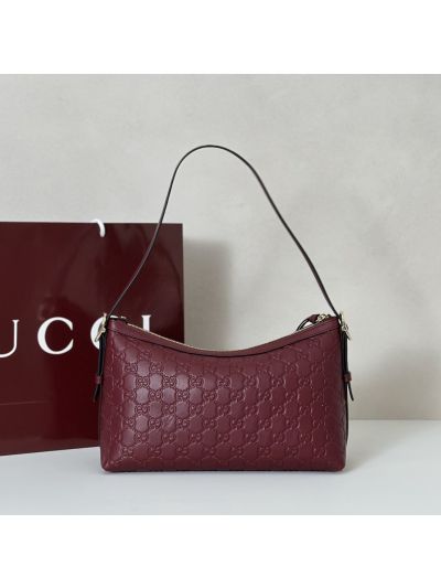 gg-embossed-shoulder-bag-in-burgundy-rxgui292403-03