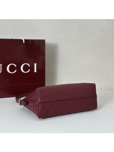 gg-embossed-shoulder-bag-in-burgundy-rxgui292403-04