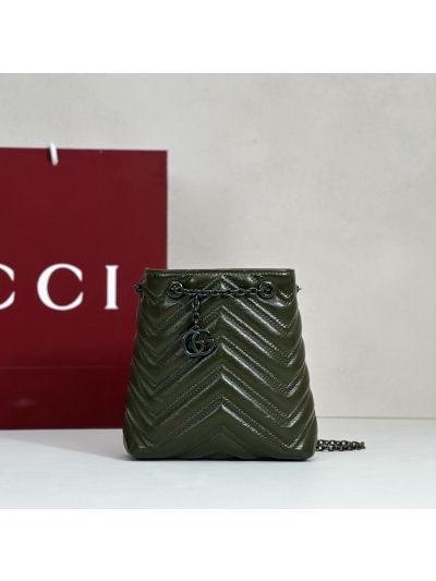 Gucci GG Marmont Bucket Bag in Green