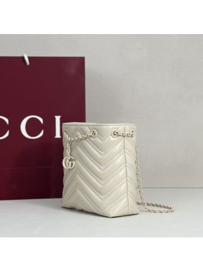 gg-marmont-bucket-bag-in-ivory-rxgui292448-02