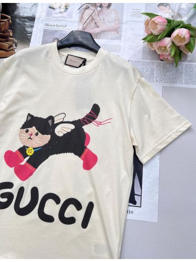 Gucci Short Sleeve Crew Neck T-Shirt in Multicolor