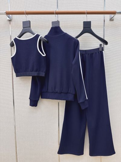 Gucci Stand Collar Contrast-Trim Set in Navy and White