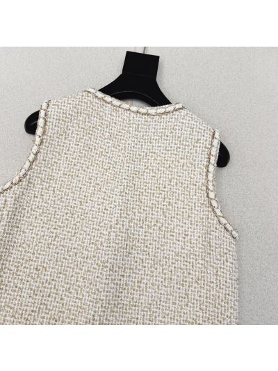 Gucci V-Neck Tweed Vest in Beige and White