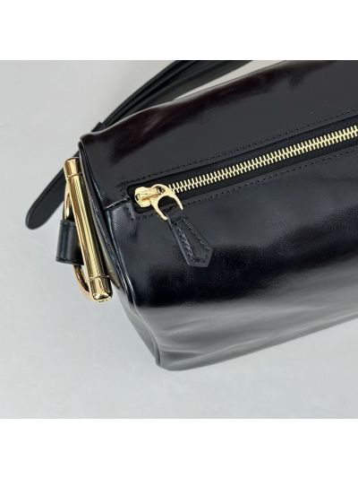 half-horsebit-large-shoulder-bag-862530-rxgui271181-07