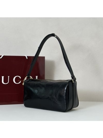 half-horsebit-medium-shoulder-bag-860787-rxgui271186-02