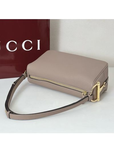 half-horsebit-medium-shoulder-bag-860787-rxgui271190-06