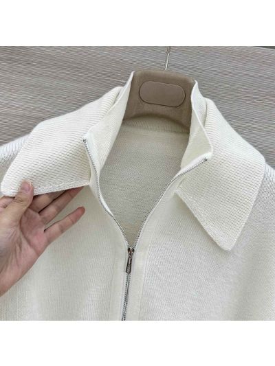 Hermes Turn-Down Collar Cashmere Sweater in White