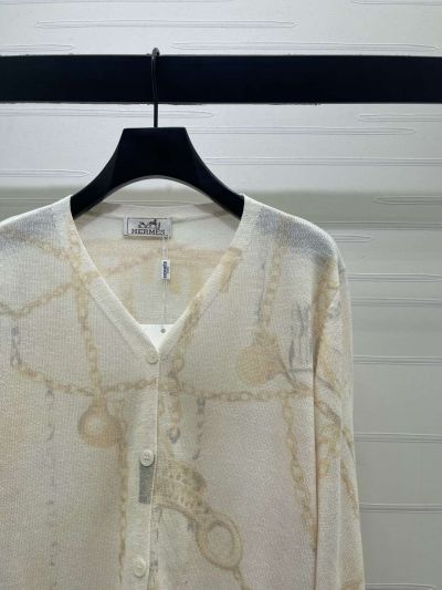 Hermes V-Neck Long Sleeve Cardigan in White