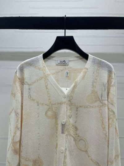 Hermes V-Neck Long Sleeve Cardigan in White