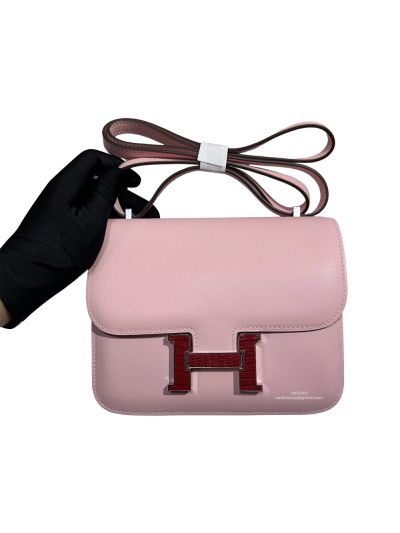 Hermes Constance 18 Mini Flap Shoulder Crossbody Bag Pink Evergrain Calfskin Leather 18CM 525041