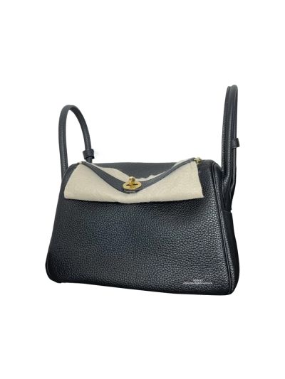 Hermes Hand Stitched Lindy 26 Shoulder Bag Black Togo Leather 525000