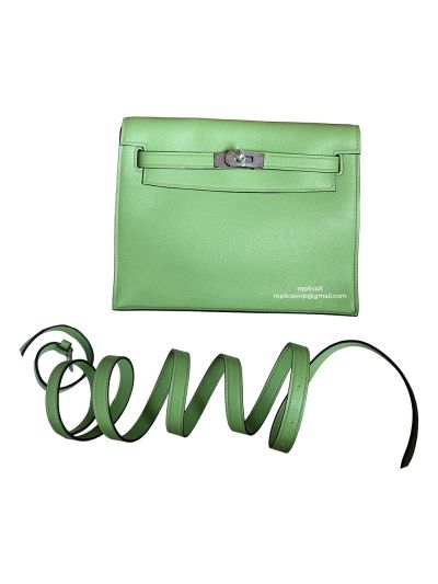 Hermes Kelly Danse II Bag Green Evercolor Leather 22MM 522275