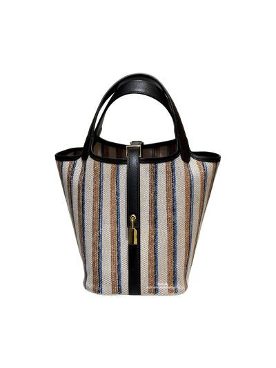 Hermes Lock 18 Bucket Bag Black Beige H Canvas with Swift Calfskin with Couverture Carre Embroidery 18x19x13CM 523492