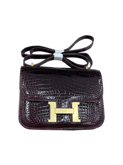 Hermes Mini Constance Shiny Alligator Niloticus Crocodile Flap Shoulder Crossbody Bag Burgundy 19CM 525217