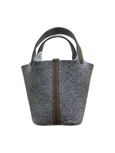 Hermes Picotin Lock 18 Gris Moyen Feutre Wool Tote Bucket Bag Dark Grey 18CM 523660