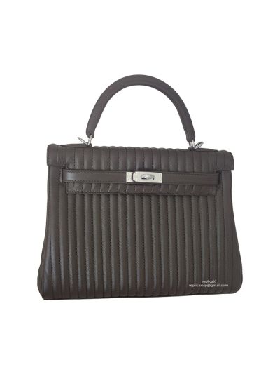 Hermes Tote Bag Hermes Never Seen Mille Gateaux Kelly 25 Bag Brown Matelasse Leather 522915