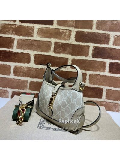 horsebit-aura-small-shoulder-bag-847063-in-ivory-rxgui271490-02