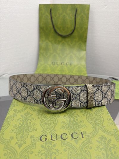 Gucci Interlocking G Belt in Beige