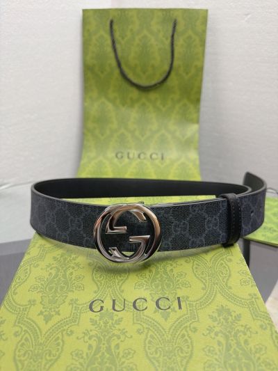 Gucci Interlocking G Belt in Grey/Black