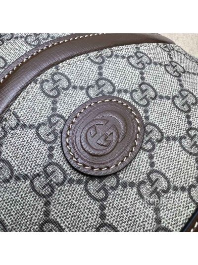 large-gg-hobo-shoulder-bag-with-interlocking-g-696011-in-b-rxgui271441-05