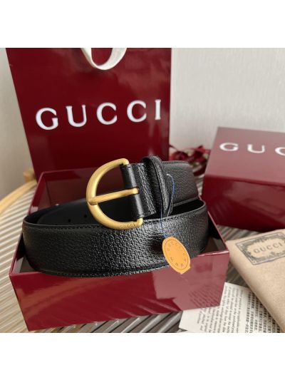 Gucci Leather Buckle Belt in Black