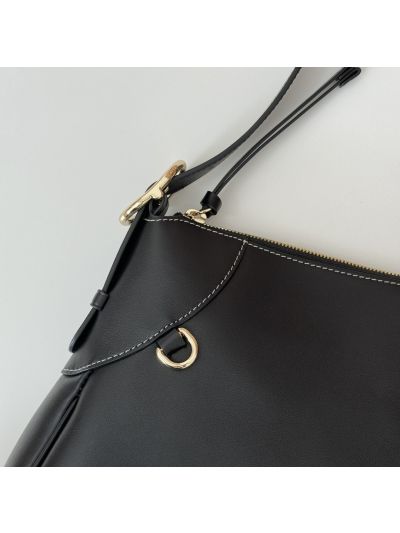 leather-zip-shoulder-bag-in-black-rxgui292517-06