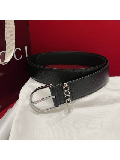 Gucci Logo Buckle Belt in Black