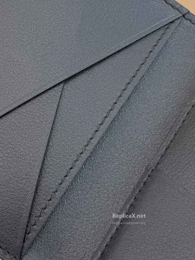 louis-vuitton-aerogram-pocket-organizer-m83130-premium-rxlvj10127-02