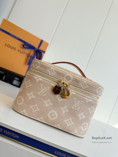 louis-vuitton-beige-and-cream-monogram-vanity-case-rxlvj01433-03