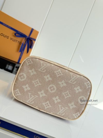 louis-vuitton-beige-and-cream-monogram-vanity-case-rxlvj01433-04