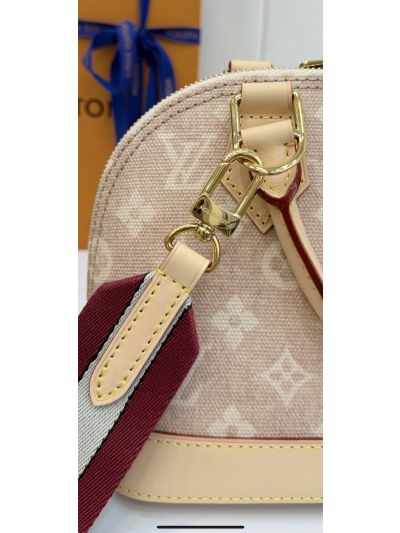louis-vuitton-beige-monogram-dome-top-handle-bag-rxlvj01300-03