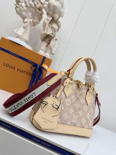 louis-vuitton-beige-monogram-dome-top-handle-bag-rxlvj01300-08