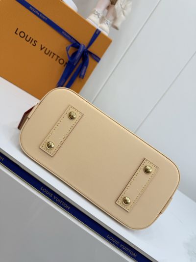 louis-vuitton-beige-monogram-dome-top-handle-bag-rxlvj01300-10