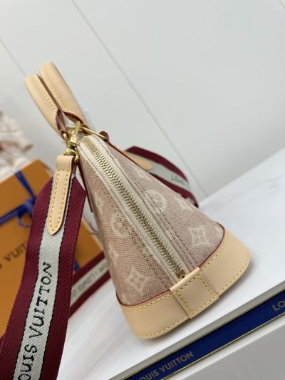 louis-vuitton-beige-monogram-dome-top-handle-bag-rxlvj01300-12