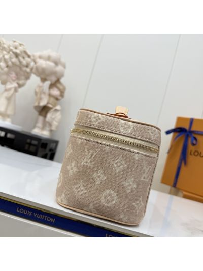 louis-vuitton-beige-monogram-top-handle-vanity-case-rxlvj01243-08