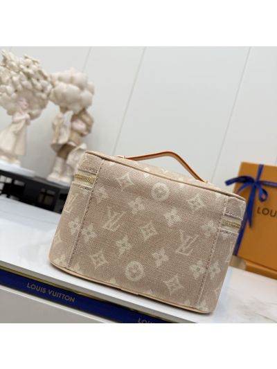 louis-vuitton-beige-monogram-top-handle-vanity-case-rxlvj01243-09