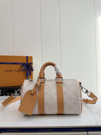 Louis Vuitton Keepall Bandoulière 25 Beige Monogram Twin Handle Bag with Tan Trim M27161