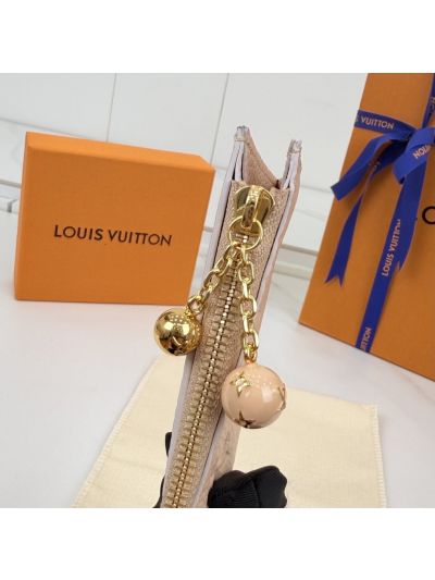 louis-vuitton-beige-monogram-zip-card-holder-rxlvj01210-02