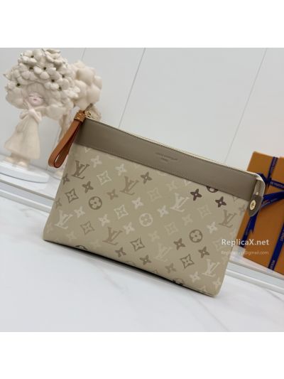 louis-vuitton-beige-monogram-zip-pouch-with-taupe-trim-rxlvj03111-03
