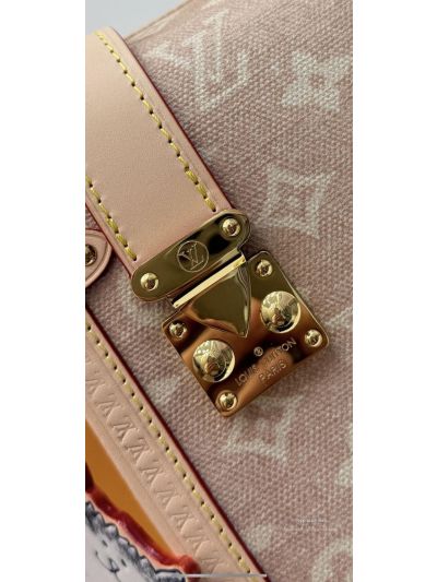 louis-vuitton-beige-monogram-zip-shoulder-bag-with-corner-hardware-rxlvj01454-04