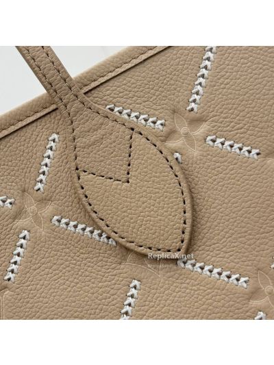 louis-vuitton-beige-stitch-pattern-tote-rxlvj10176-04