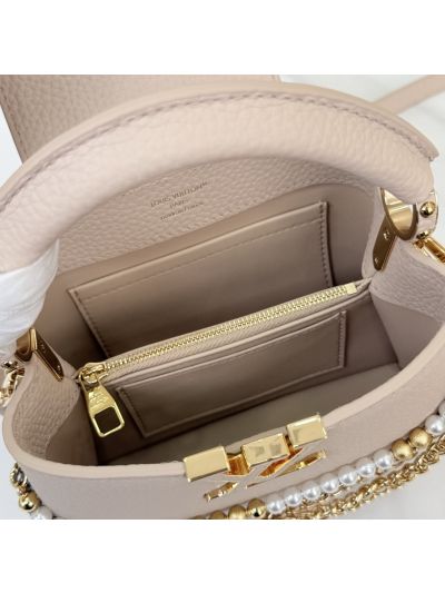 louis-vuitton-beige-top-handle-bag-with-bead-and-chain-details-rxlvj01323-07