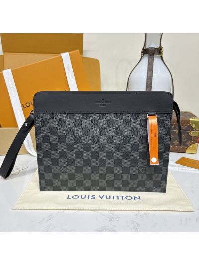 Louis Vuitton Black and Gray Checkerboard Wristlet Pouch