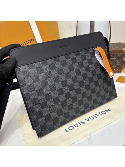louis-vuitton-black-and-gray-checkerboard-wristlet-pouch-rxlvj01172-08