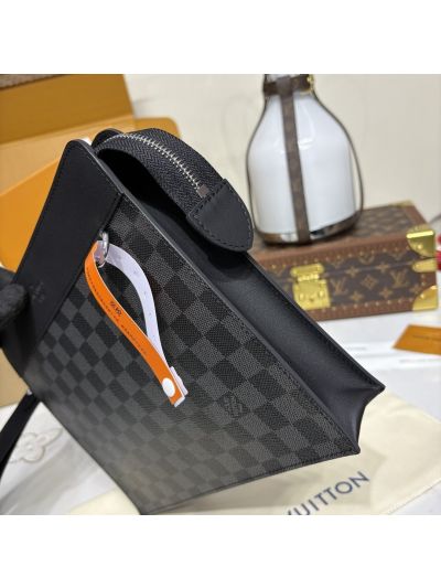 louis-vuitton-black-and-gray-checkerboard-wristlet-pouch-rxlvj01172-10