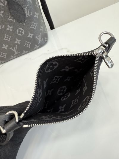 louis-vuitton-black-and-gray-monogram-mini-tote-rxlvj01180-07