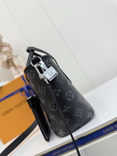 louis-vuitton-black-and-gray-monogram-mini-tote-rxlvj01180-18