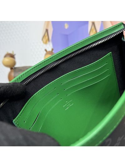 louis-vuitton-black-and-gray-monogram-pouch-with-green-trim-rxlvj01221-08